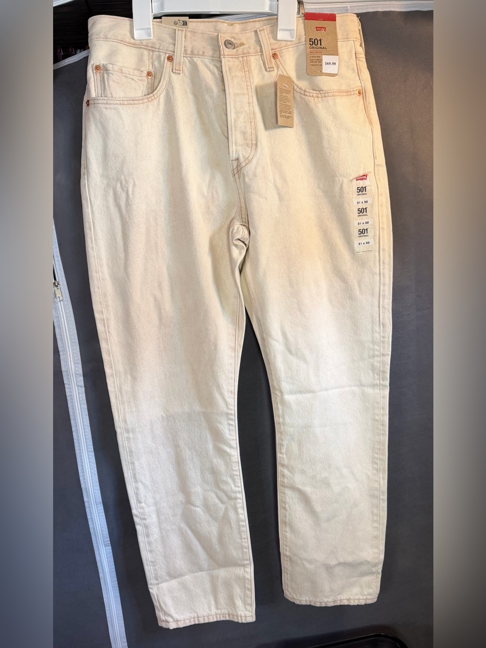 Levi's 501 Women’s Cream Straight-Leg Jeans Size 31x30